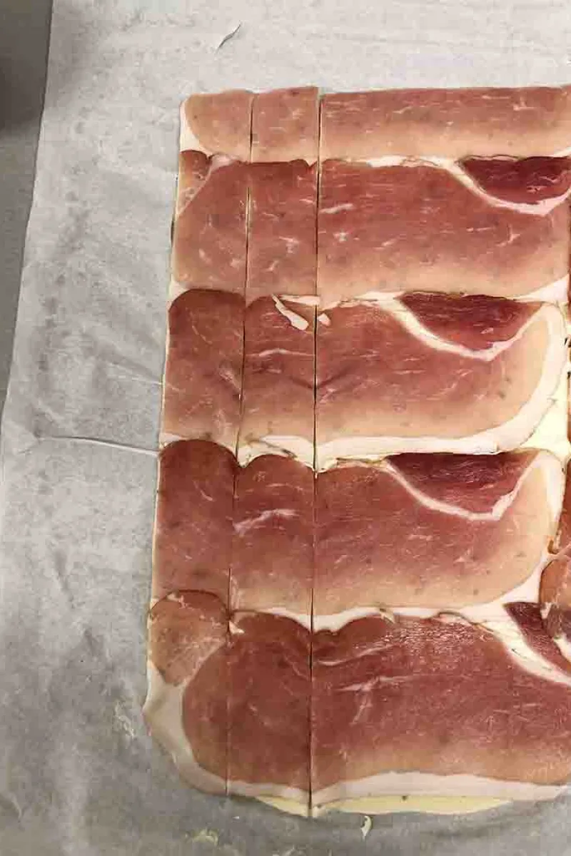 Mini bladerdeeg kerstboompjes voorbereiden