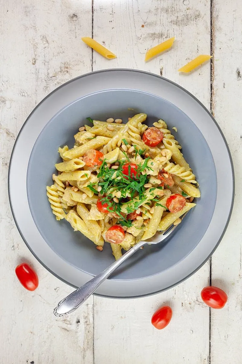 Pasta pesto met kip