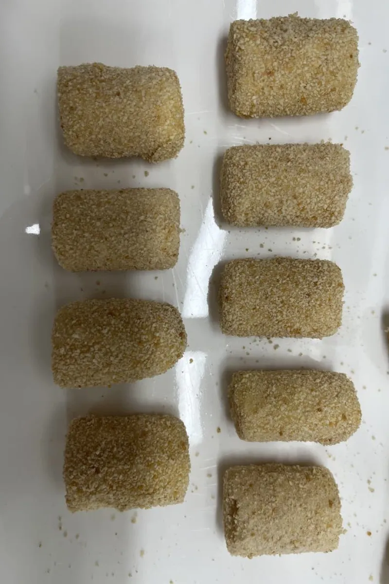 Gepaneerde aardappelkroketjes