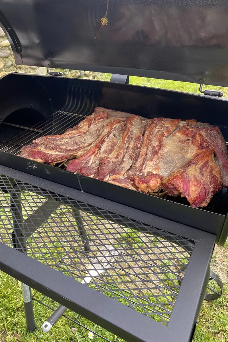 De brisket na ongeveer 4 uur roken