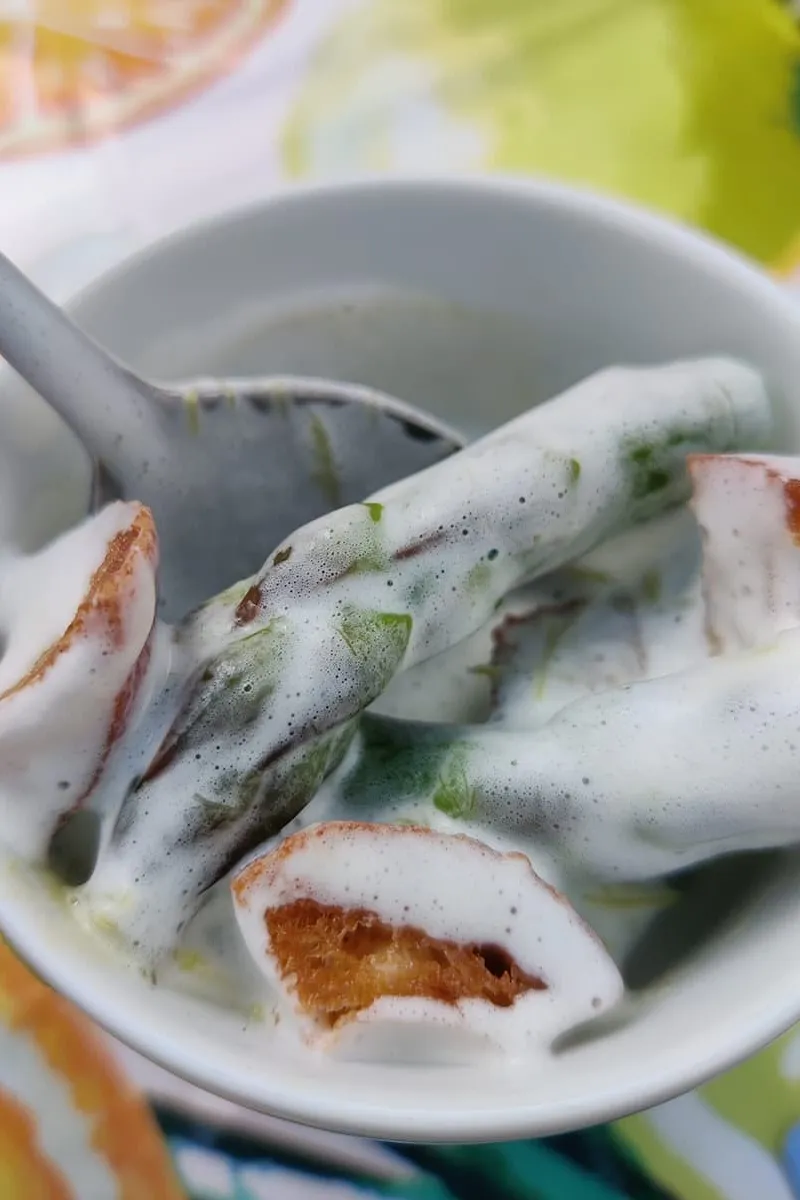 Serveertip groene aspergesoep