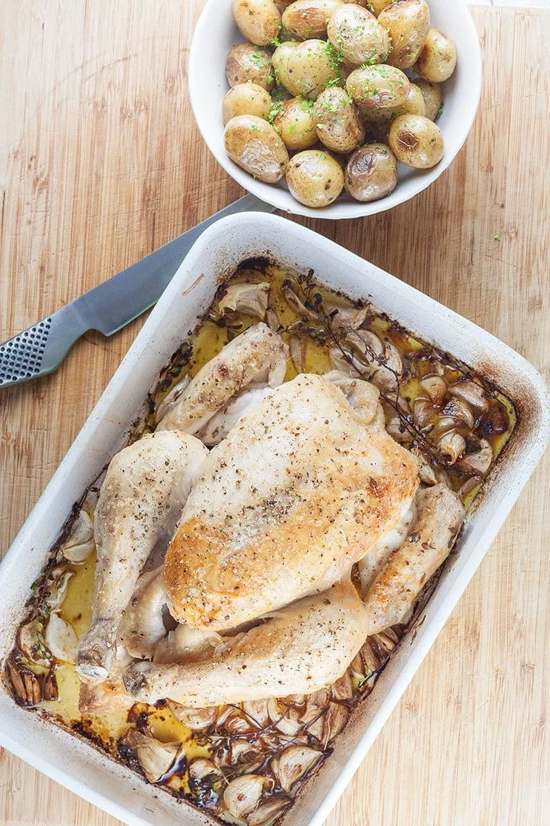 Kip met 40 tenen knoflook