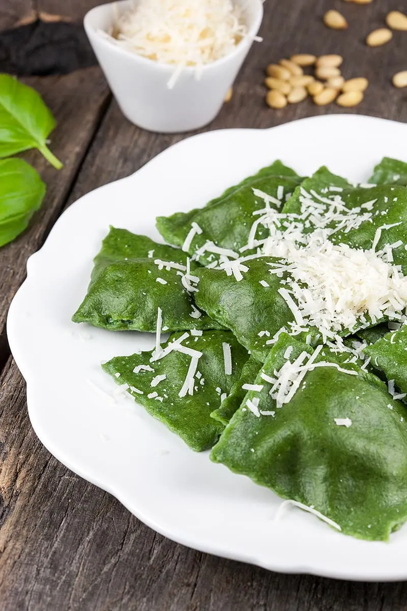 Spinazie en ricotta ravioli