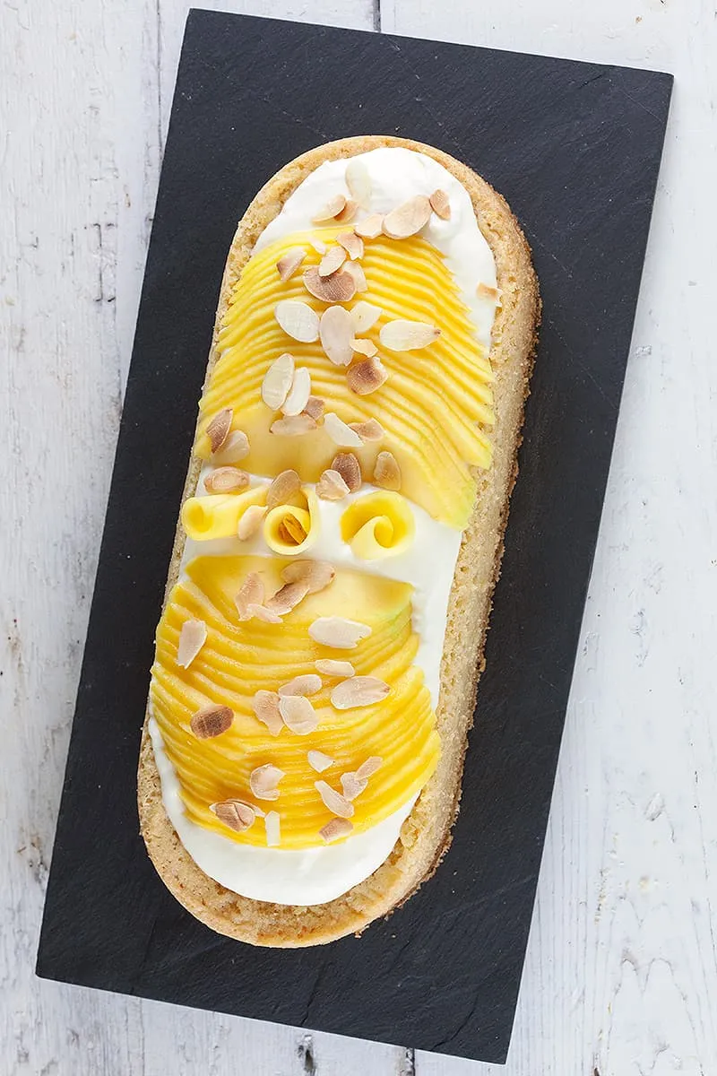 Witte chocolade en mango slof