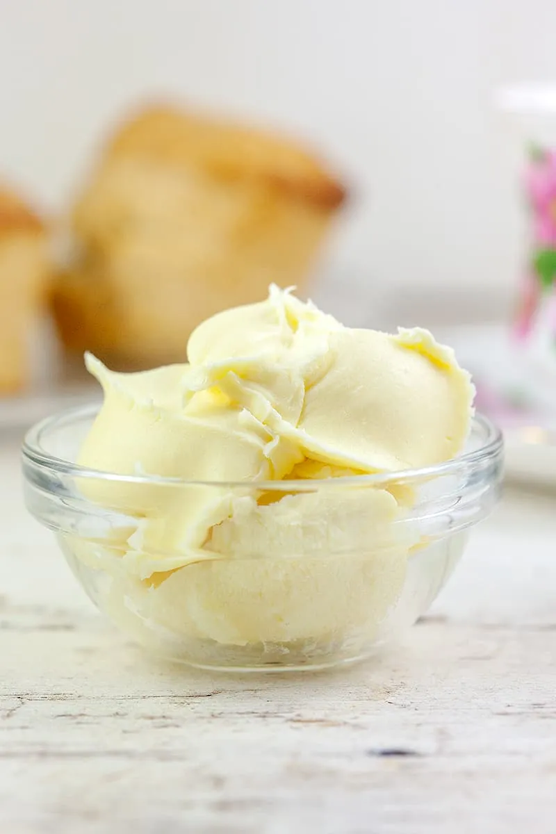 Zelf clotted cream maken