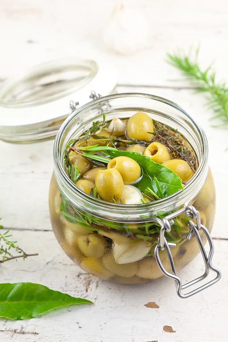 Zelf olijven marineren