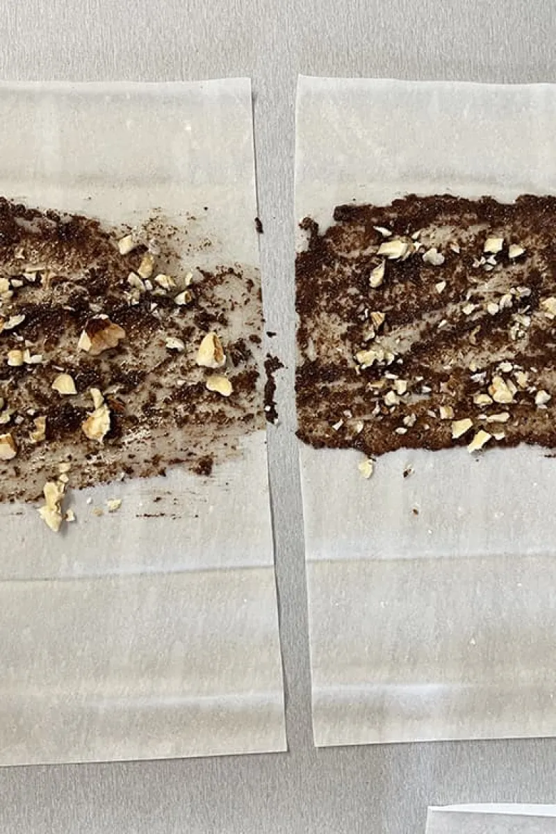 Filodeegrolletjes met olijventapenade oprollen - stap 1