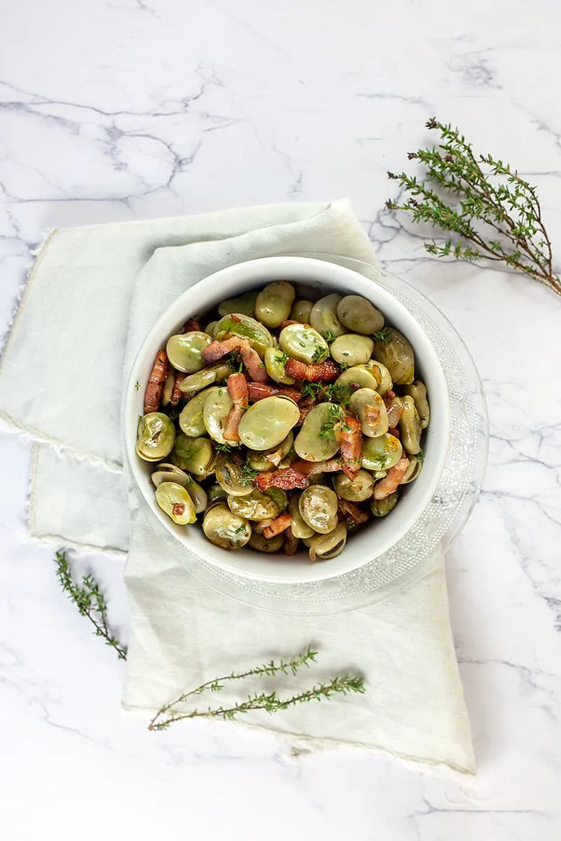 Tuinbonen met spekjes