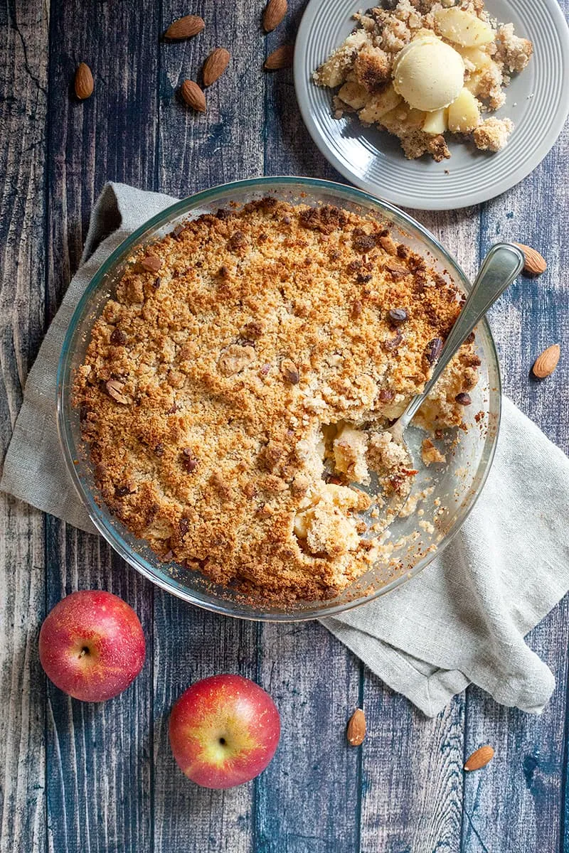 Apple crumble