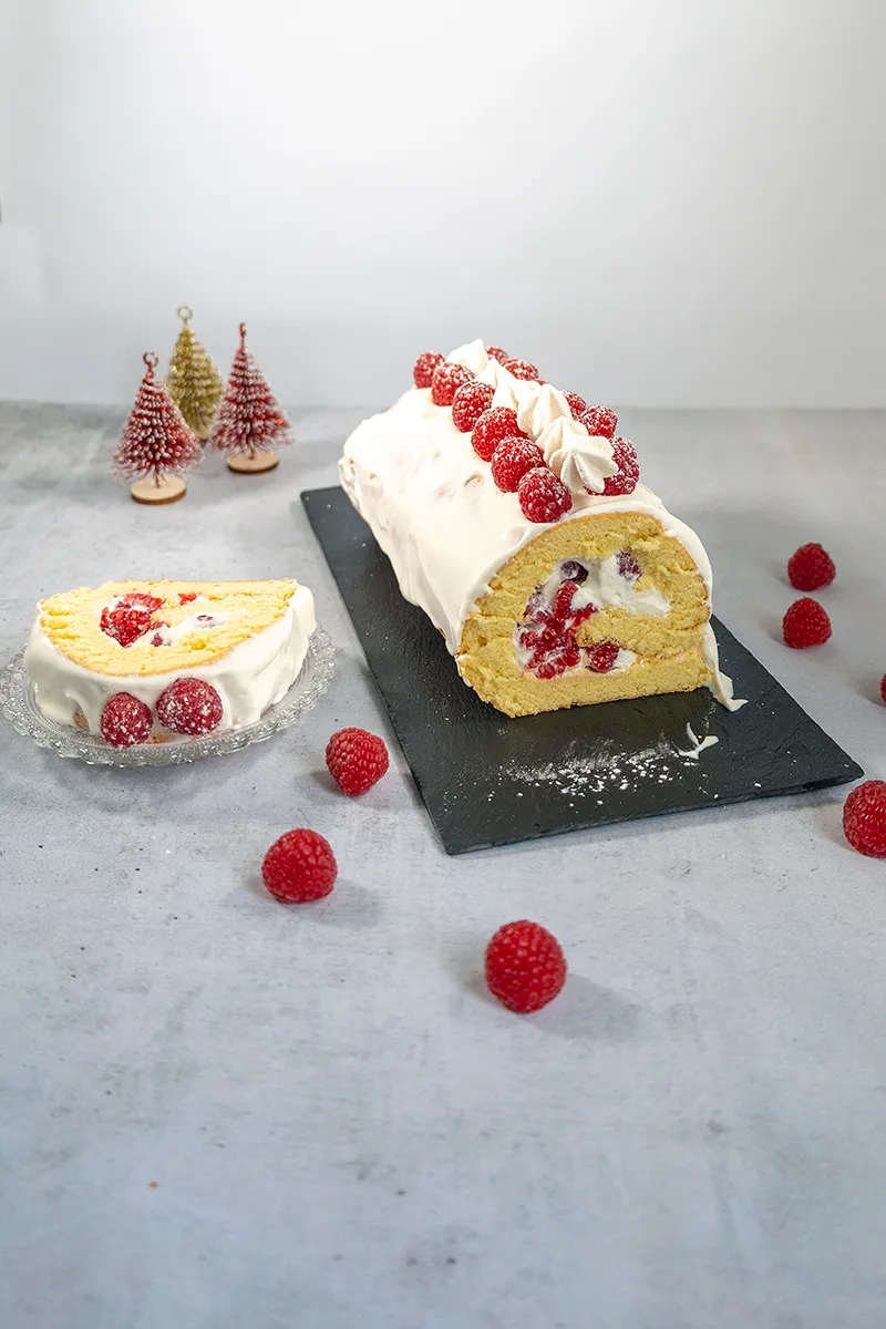 Frambozen bûche de Noël