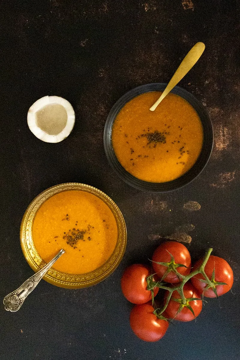 Indiase tomaten-kokossoep