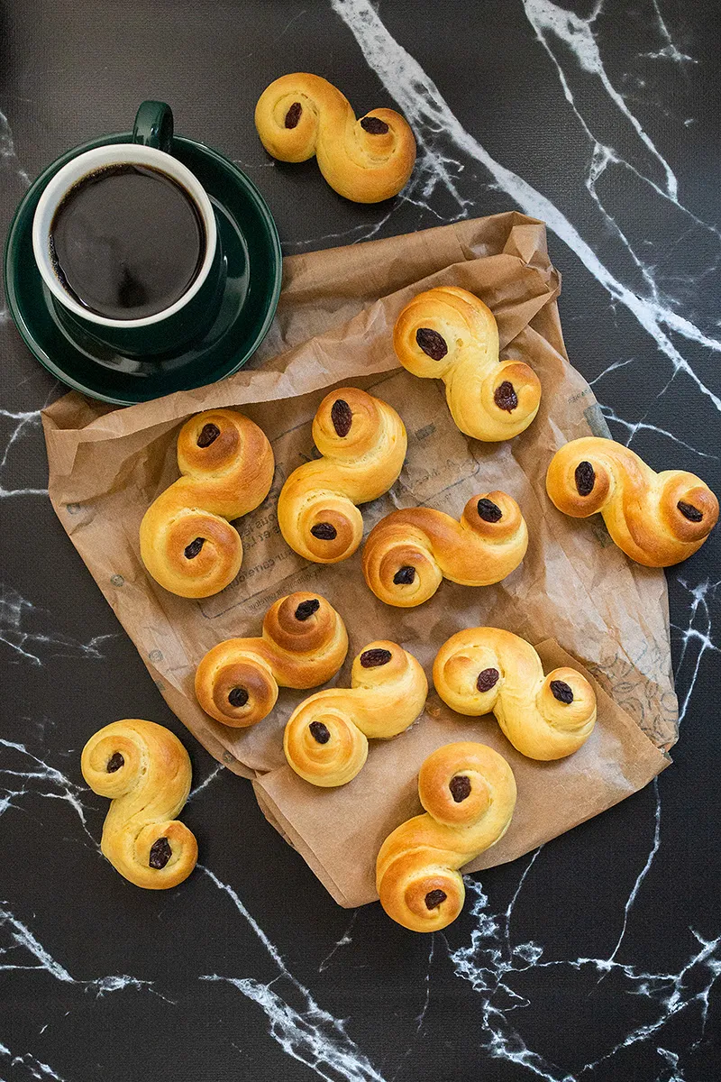 Zweedse saffraanbroodjes