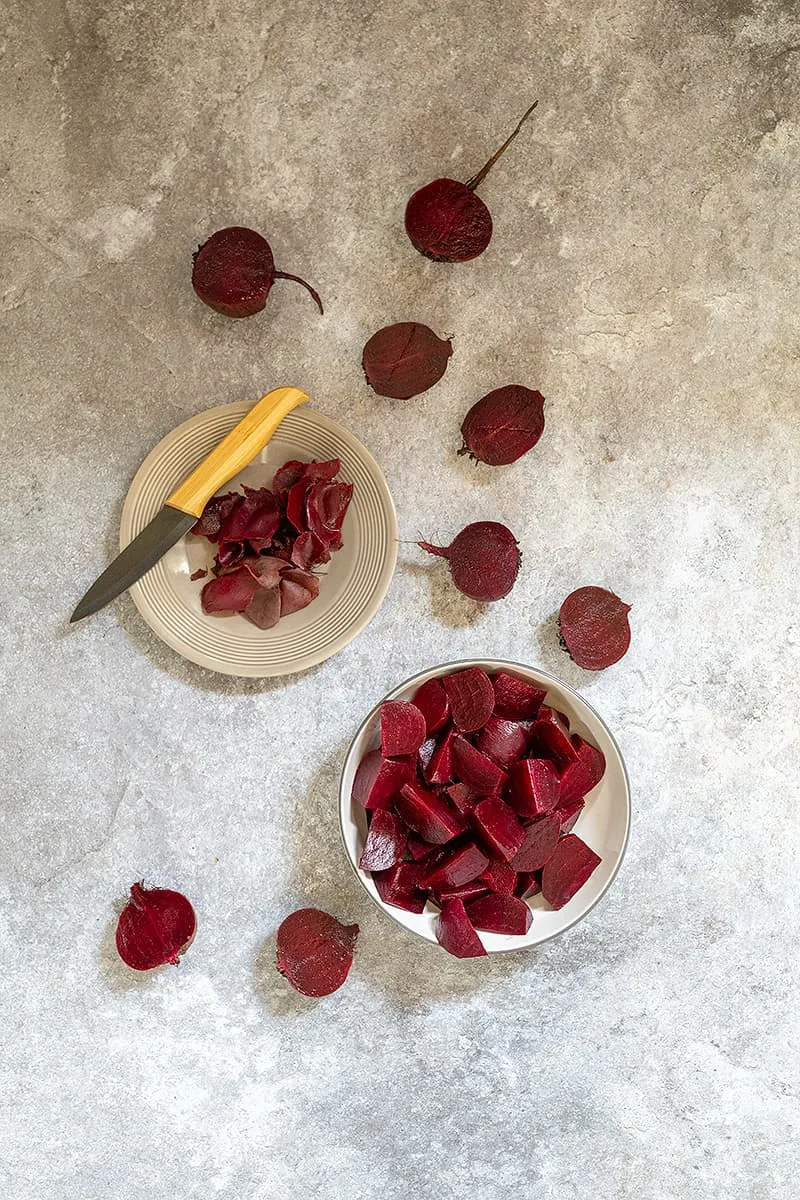 Zelf gekookte rode bieten maken
