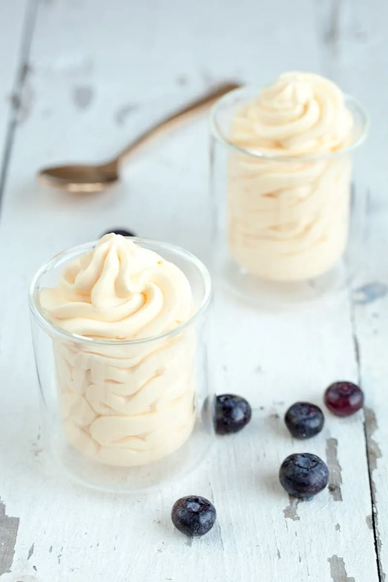 Lemon curd mousse