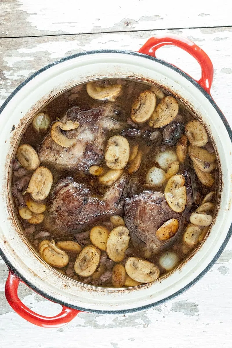 Coq au vin op klassieke wijze