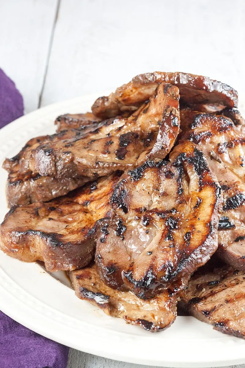 Gemarineerde procureur (varkensnek)