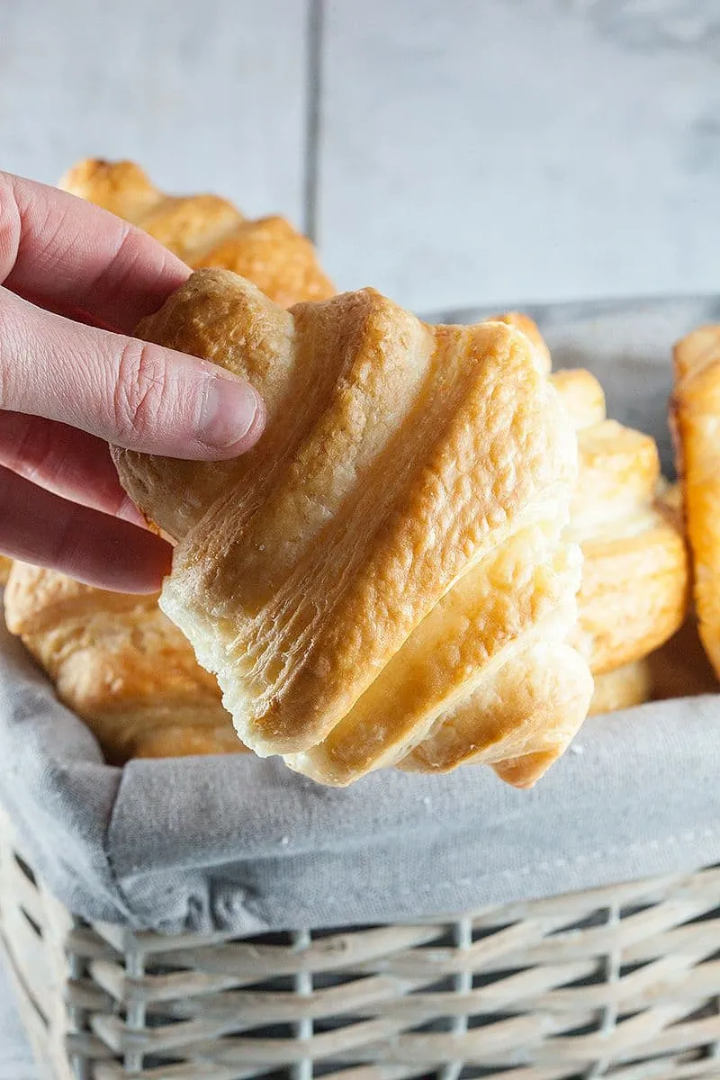 Zelfgemaakte croissants