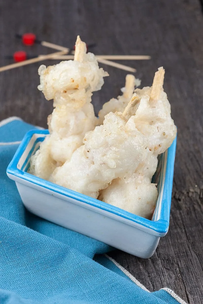 Tempura pangasius spiesjes