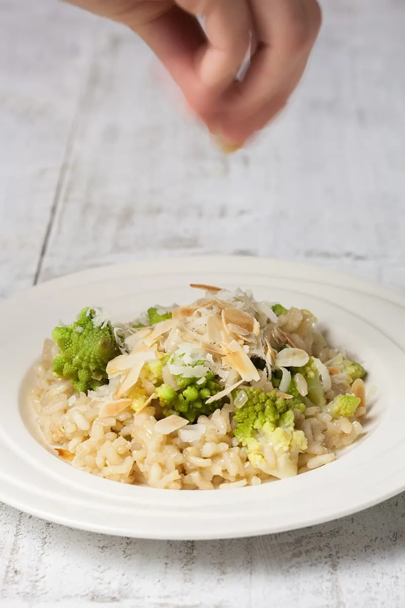 Vegetarische risotto met romanesco