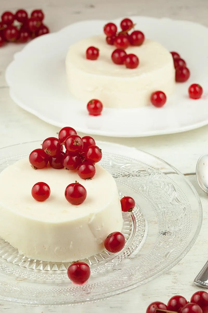 Karnemelk panna cotta