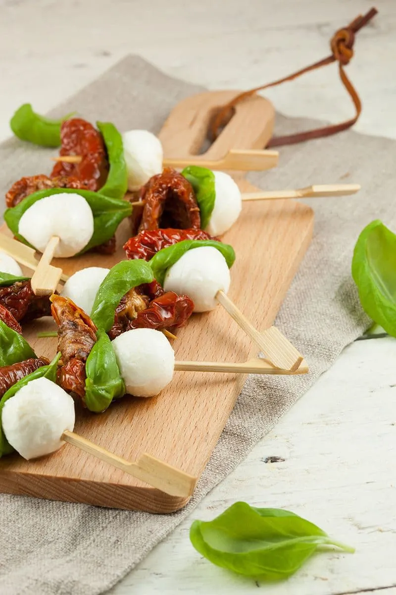 Mini mozzarella tapas prikkers
