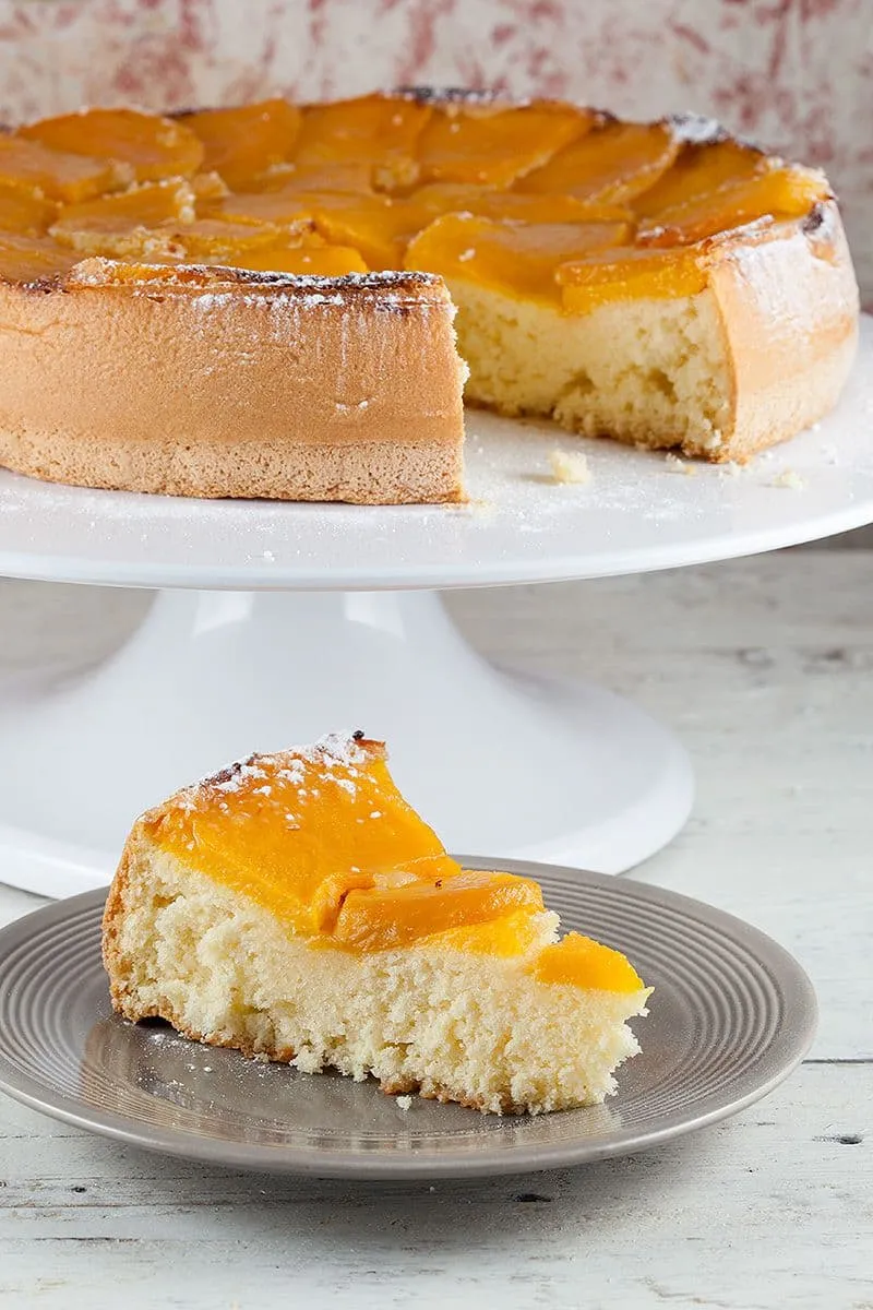 Luchtige cake met mango