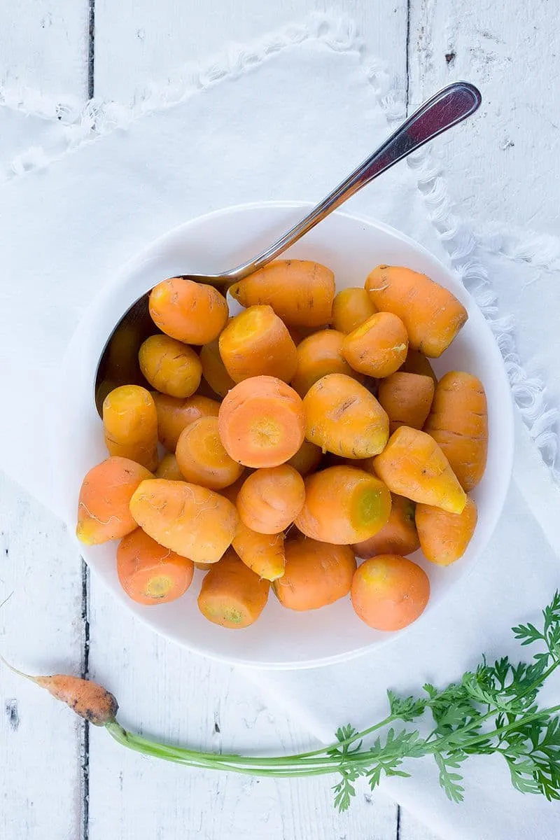 Gestoomde Parijse worteltjes