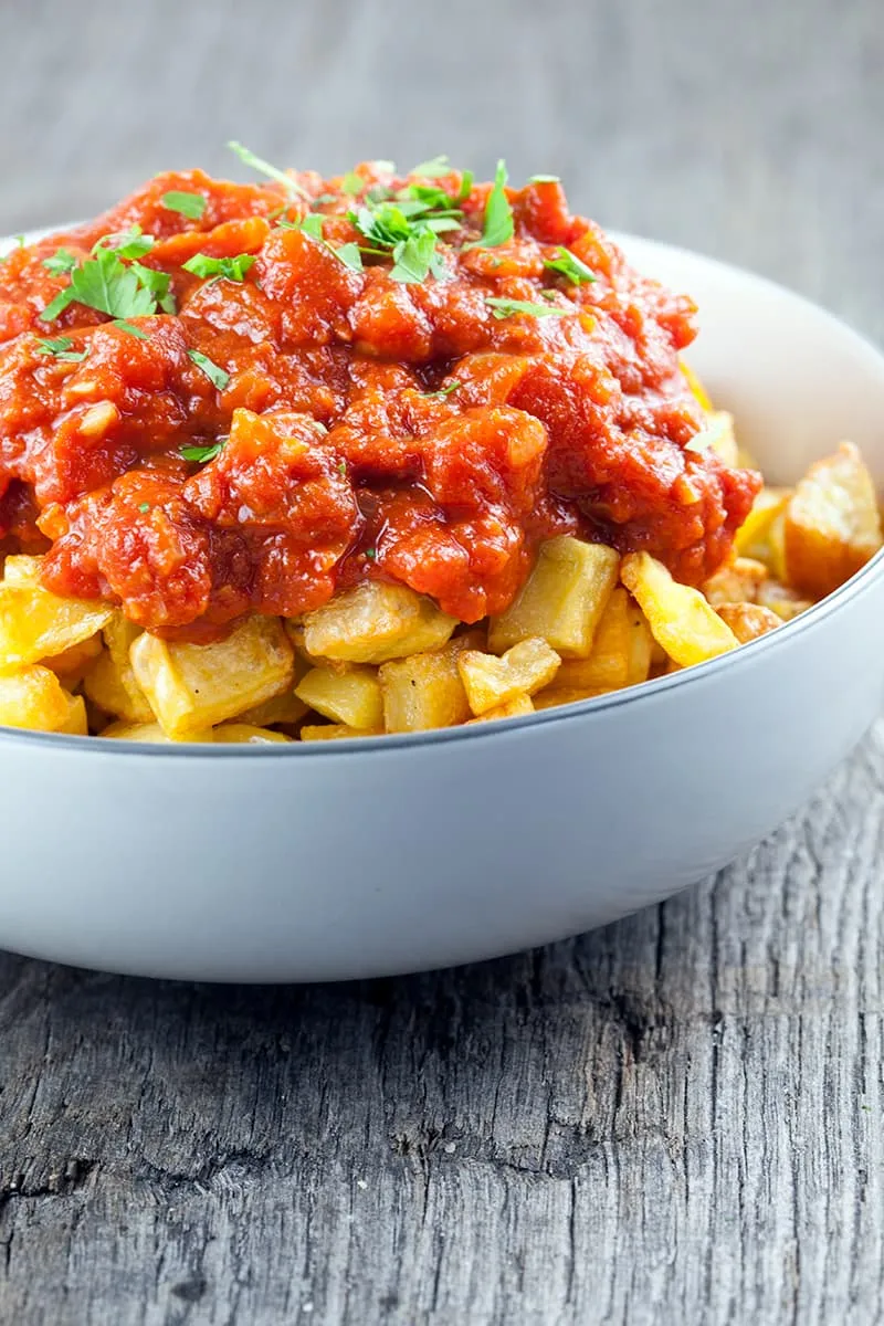 Spaanse patatas bravas