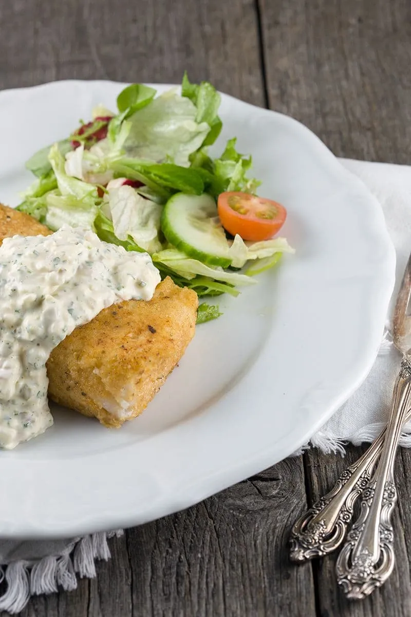 Krokante kabeljauw met tartaarsaus