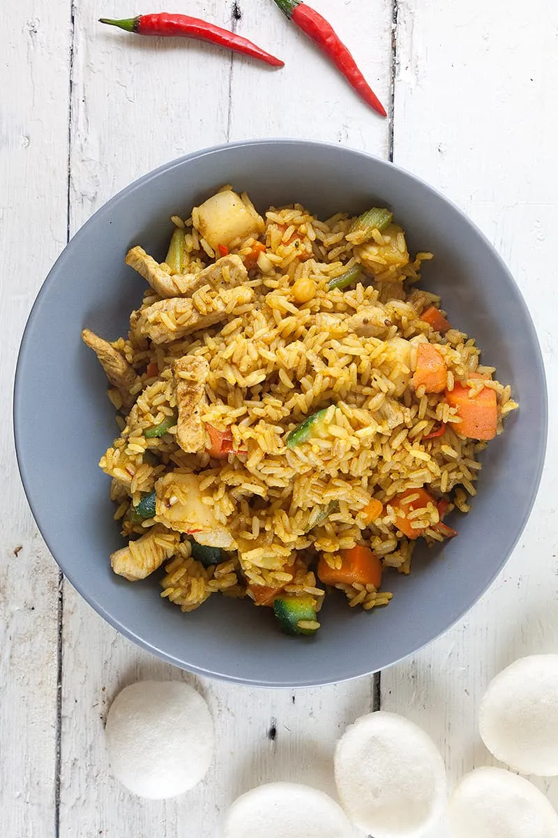 Snelle nasi goreng met varkensvlees