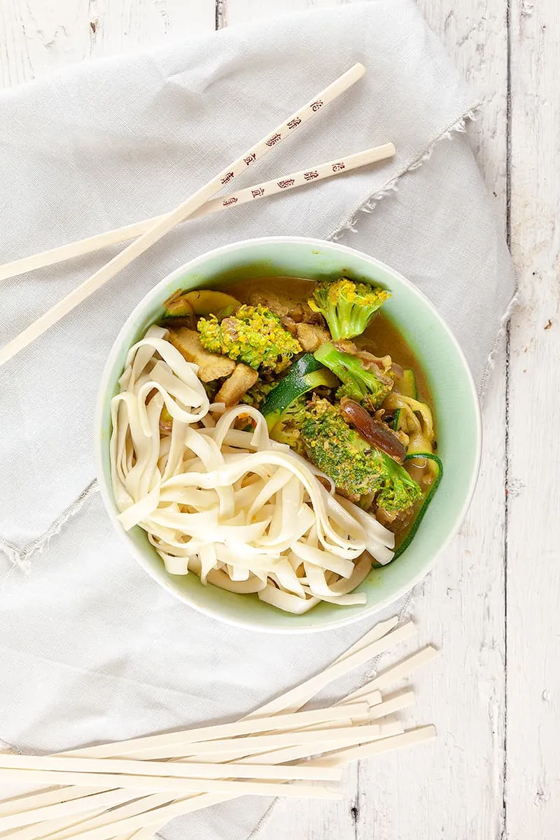 Gewokte kokos-gember karbonades