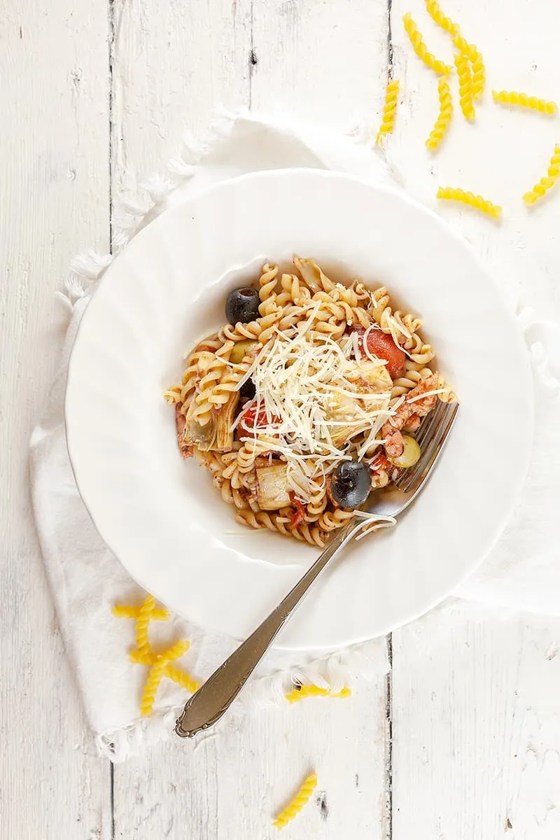 Pasta met olijven en artisjok