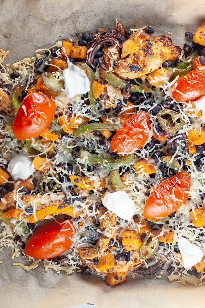 Mexicaanse ovenschotel met zoete aardappel en zwarte bonen