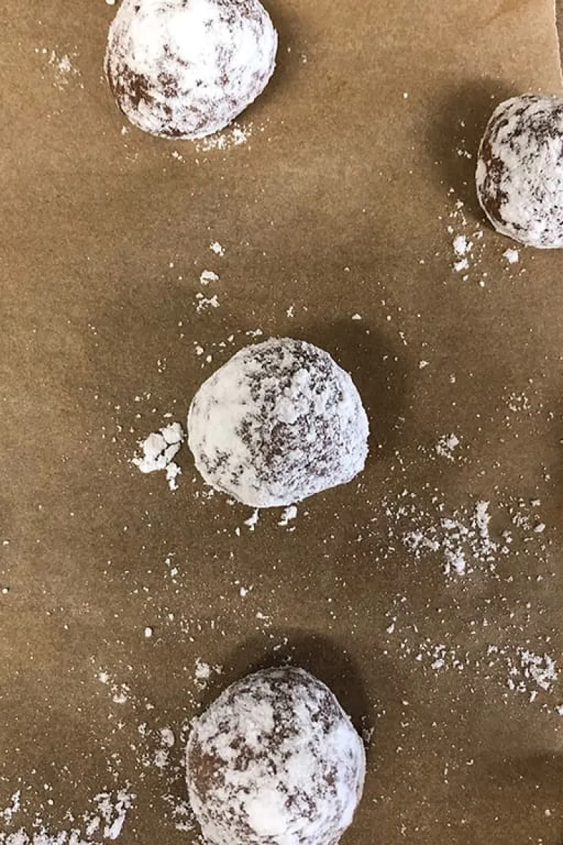 De chocoladekoekjes voordat ze de oven in gaan