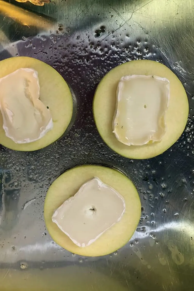 Torentje van knolselderij en geitenkaas maken