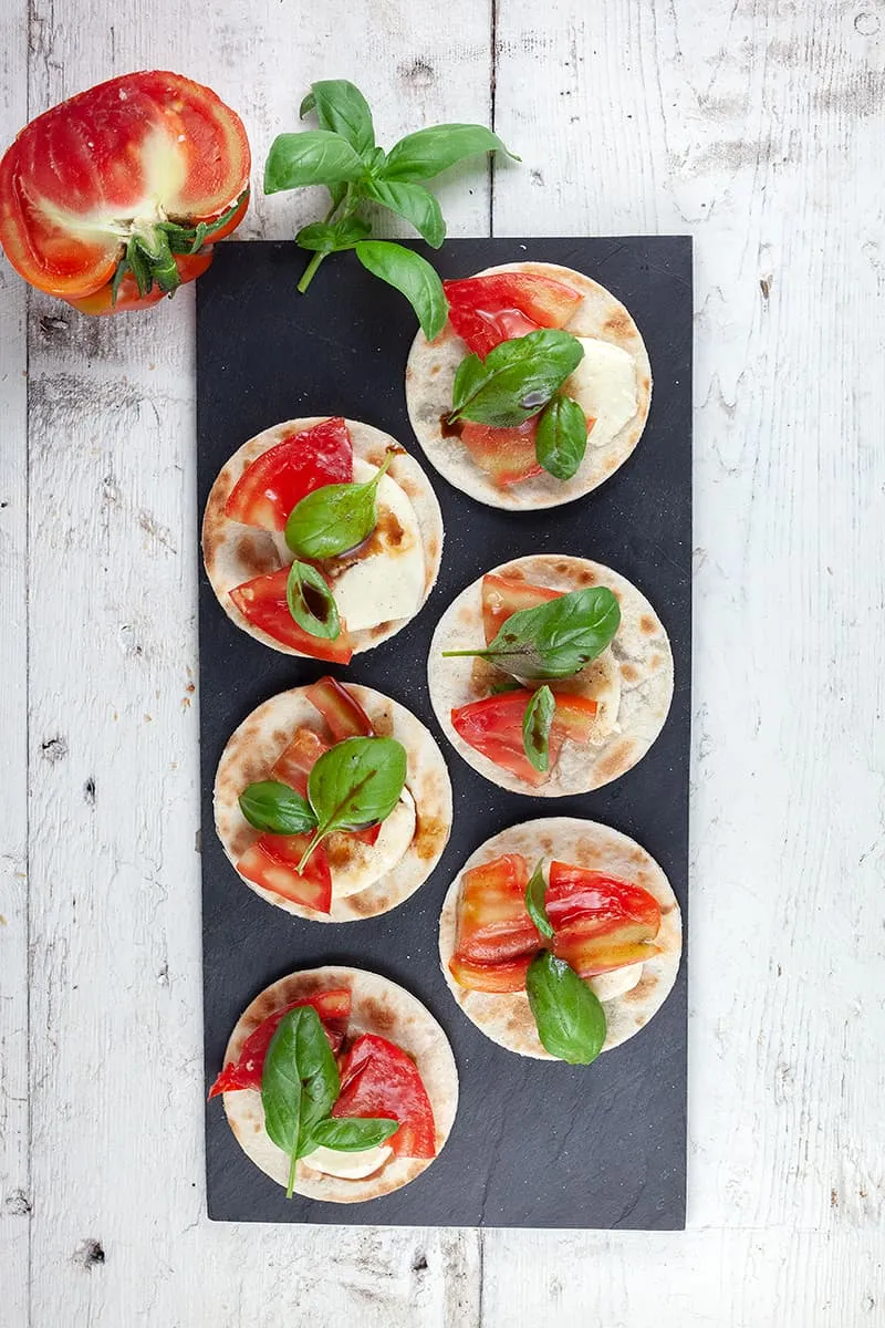 Simpele mini vegetarische tortilla hapjes