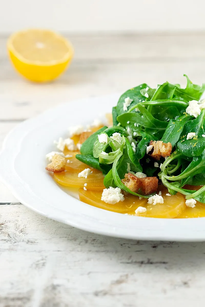 Gele bieten carpaccio