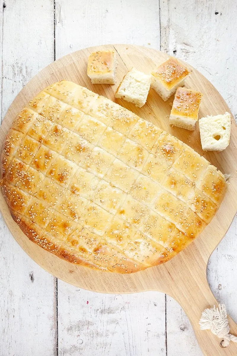 Zelf Turks brood maken