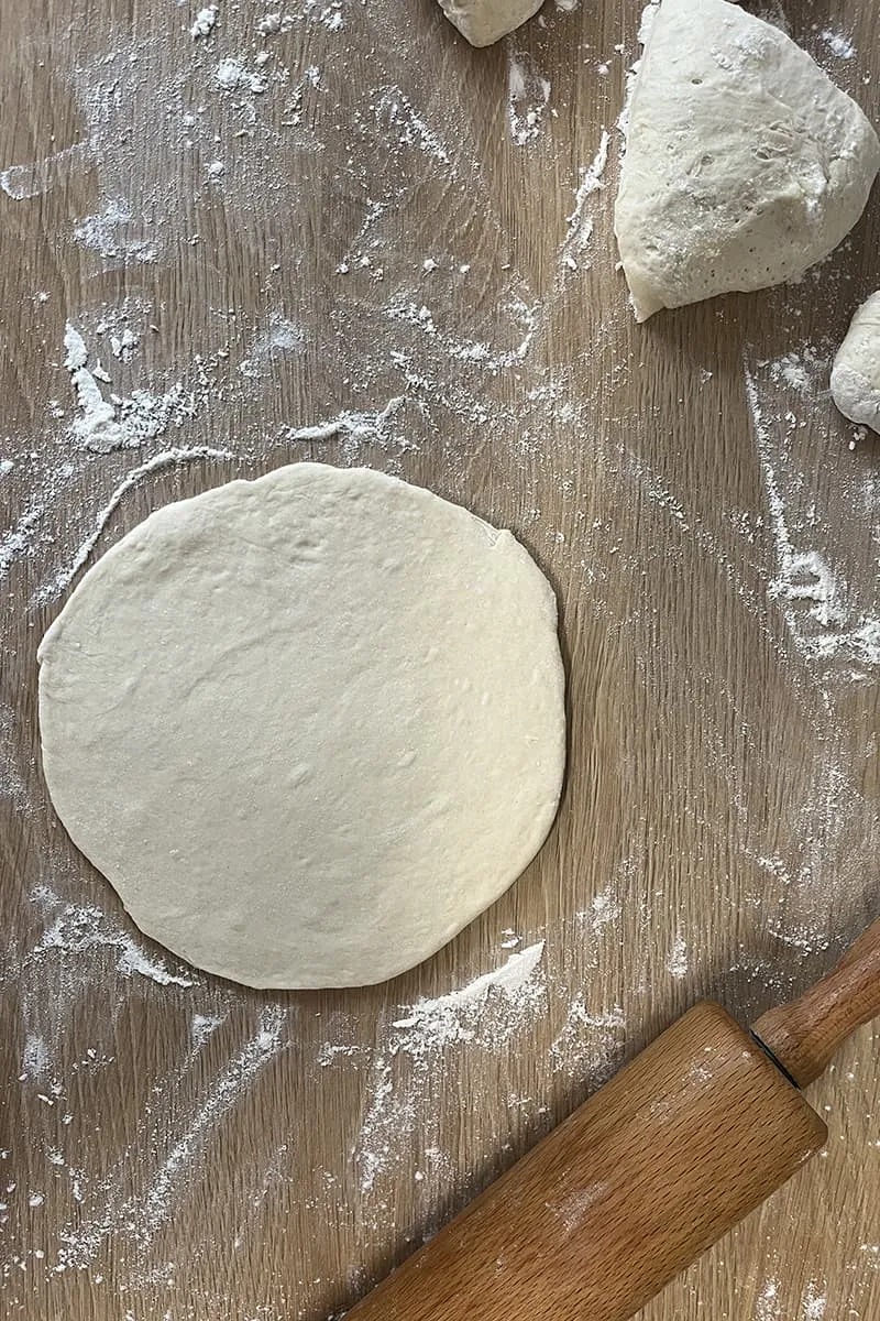 Man'Ouche: Libanees platbrood voorbereiding - stap 1