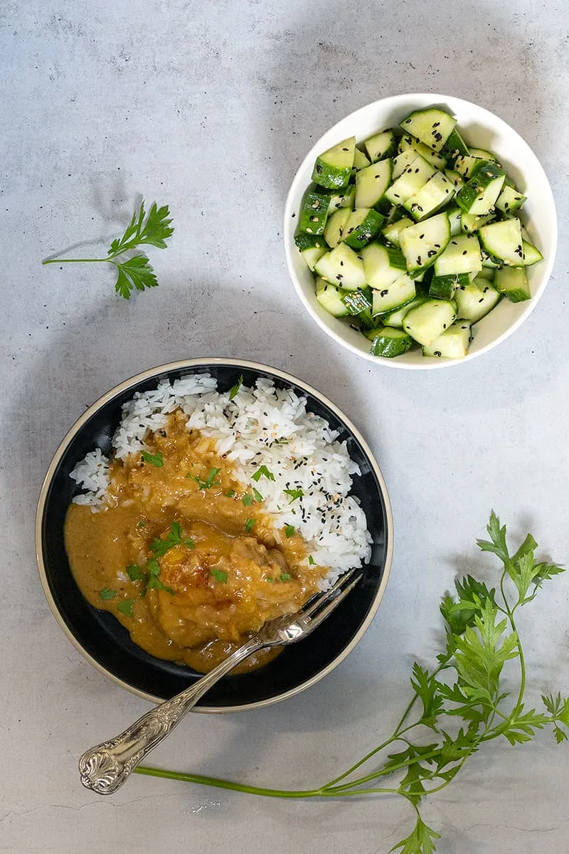 Mango chutney kip met rijst