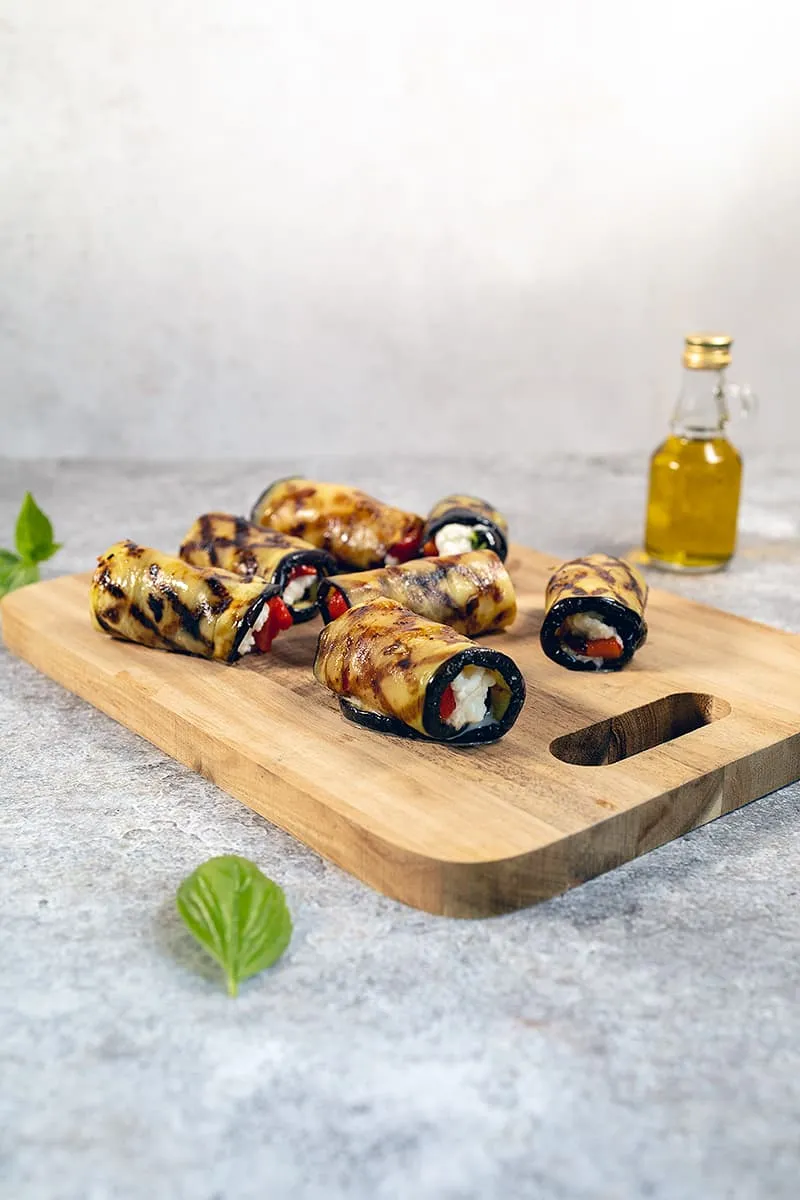 Gegrilde aubergine rolletjes - makkelijke hapjes