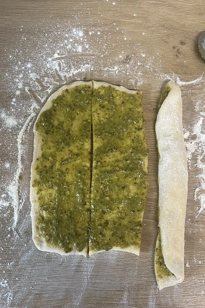 Pesto brood voorbereiding - stap 1