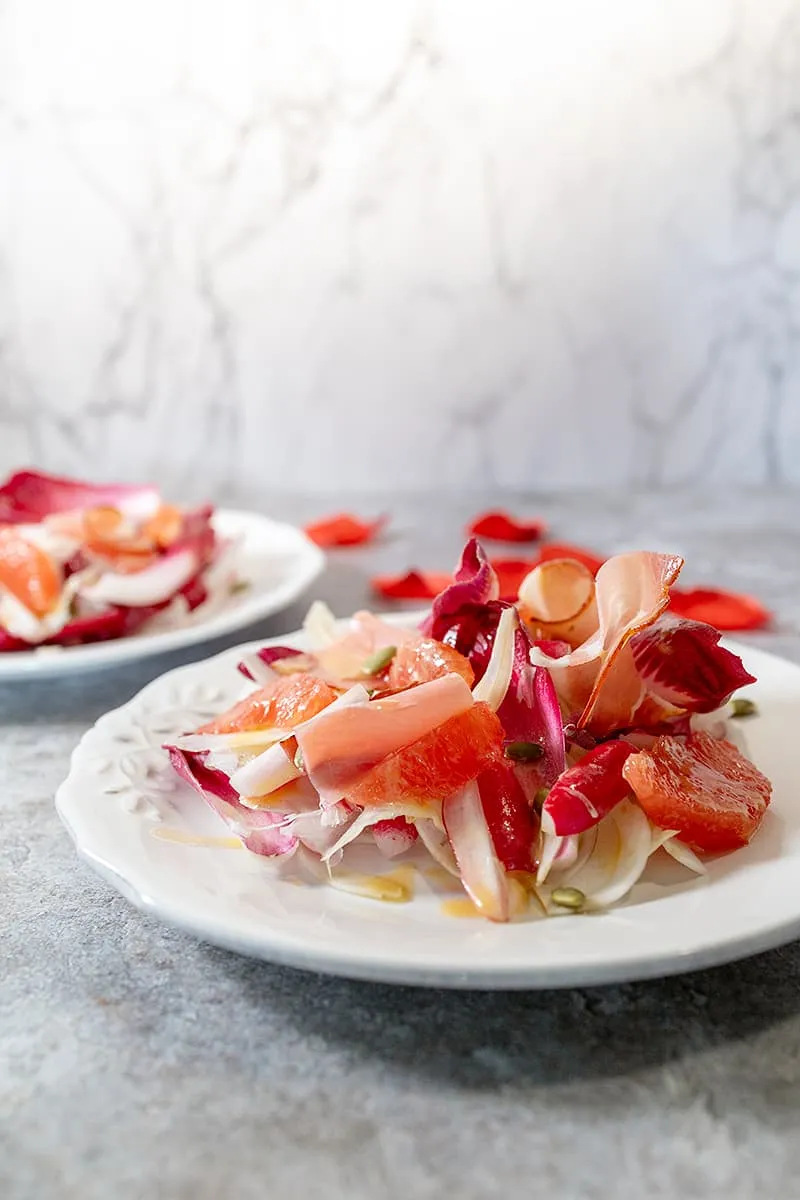 Valentijn salade met witlof, grapefruit en venkel
