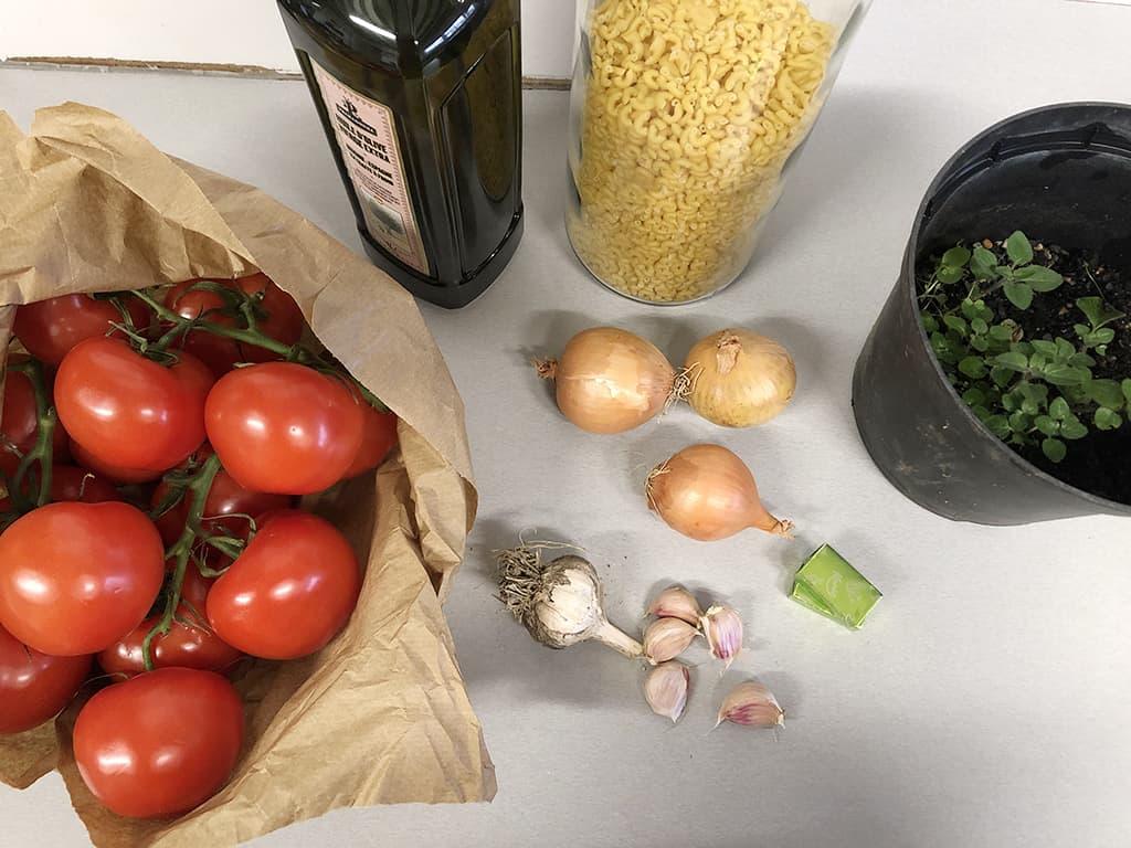 Tomatensoep uit de slowcooker Ingrediënten