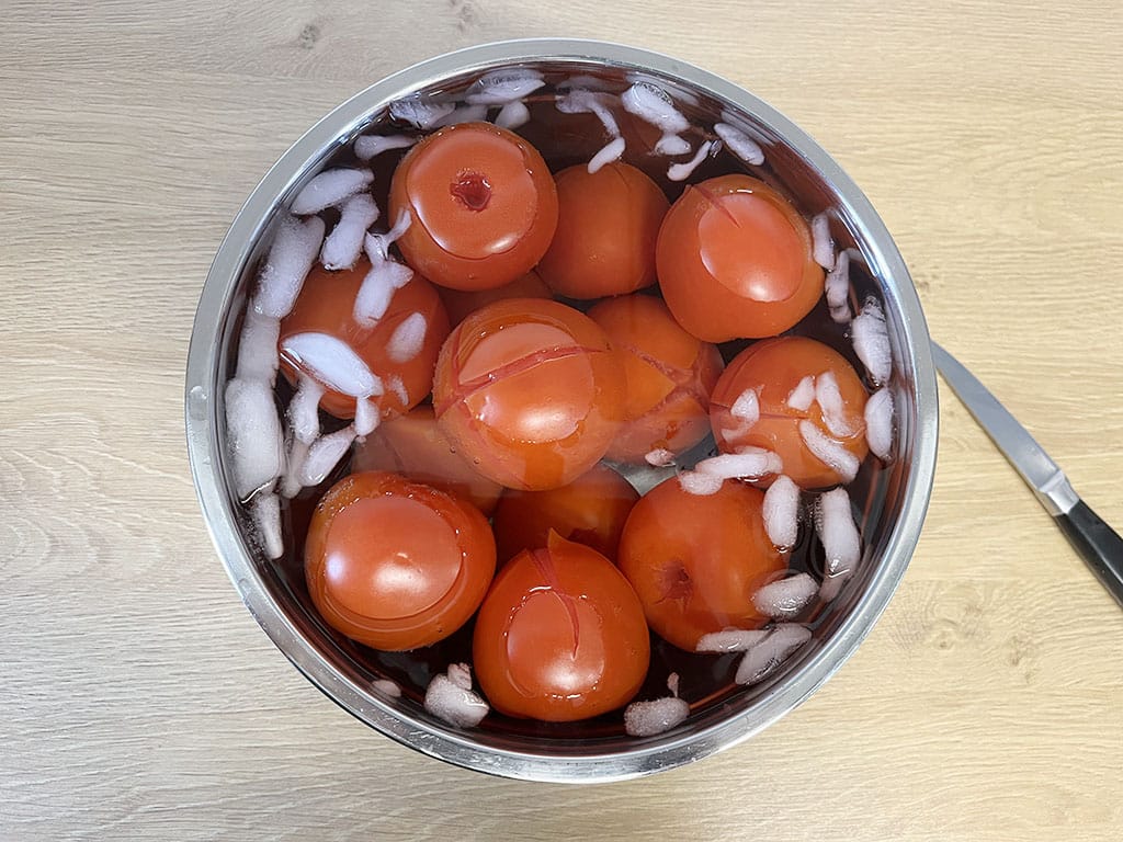 Tomaten ontvellen - stap 4