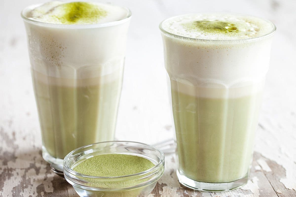 Matcha latte (groene thee latte)