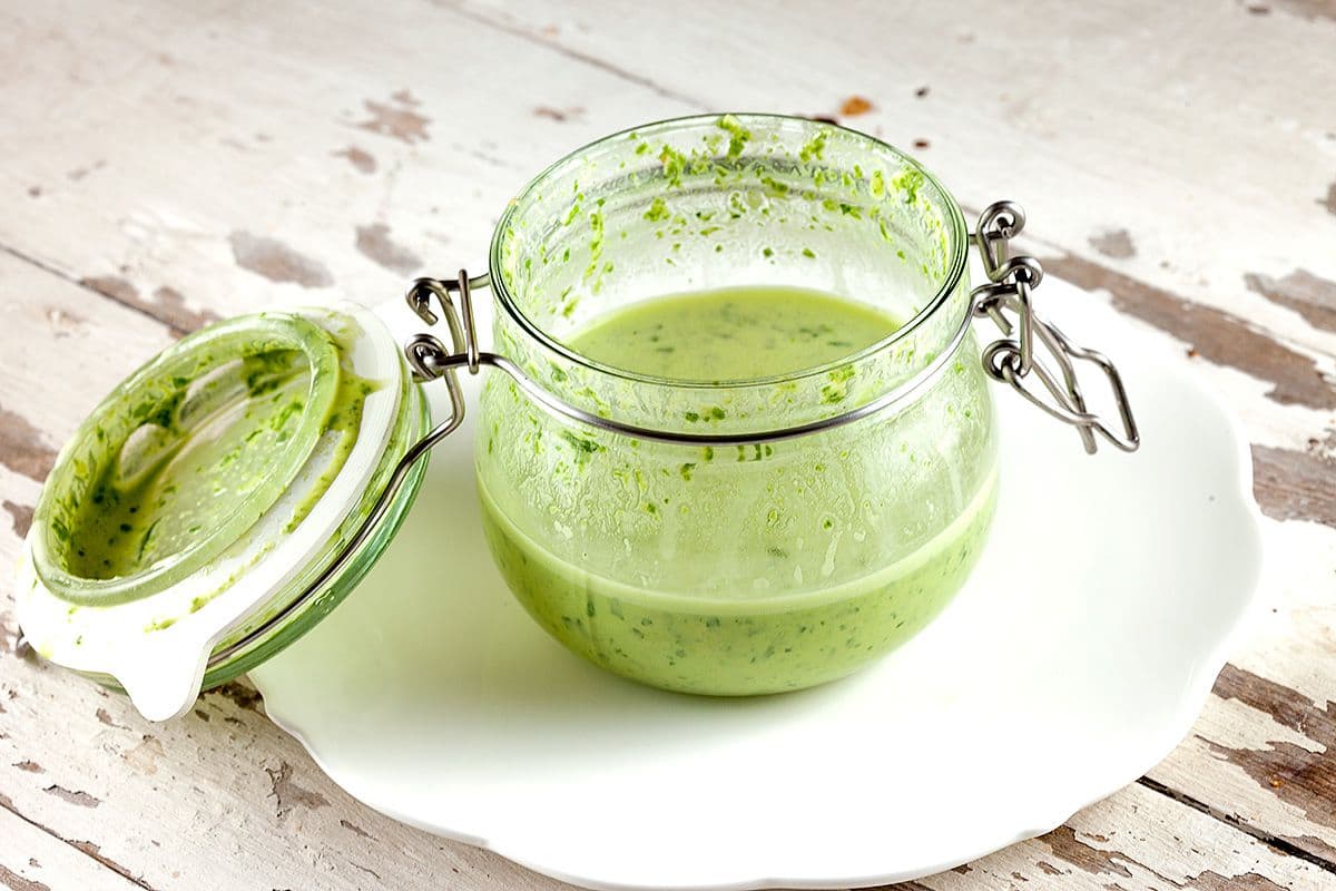 Groene tahini saladedressing