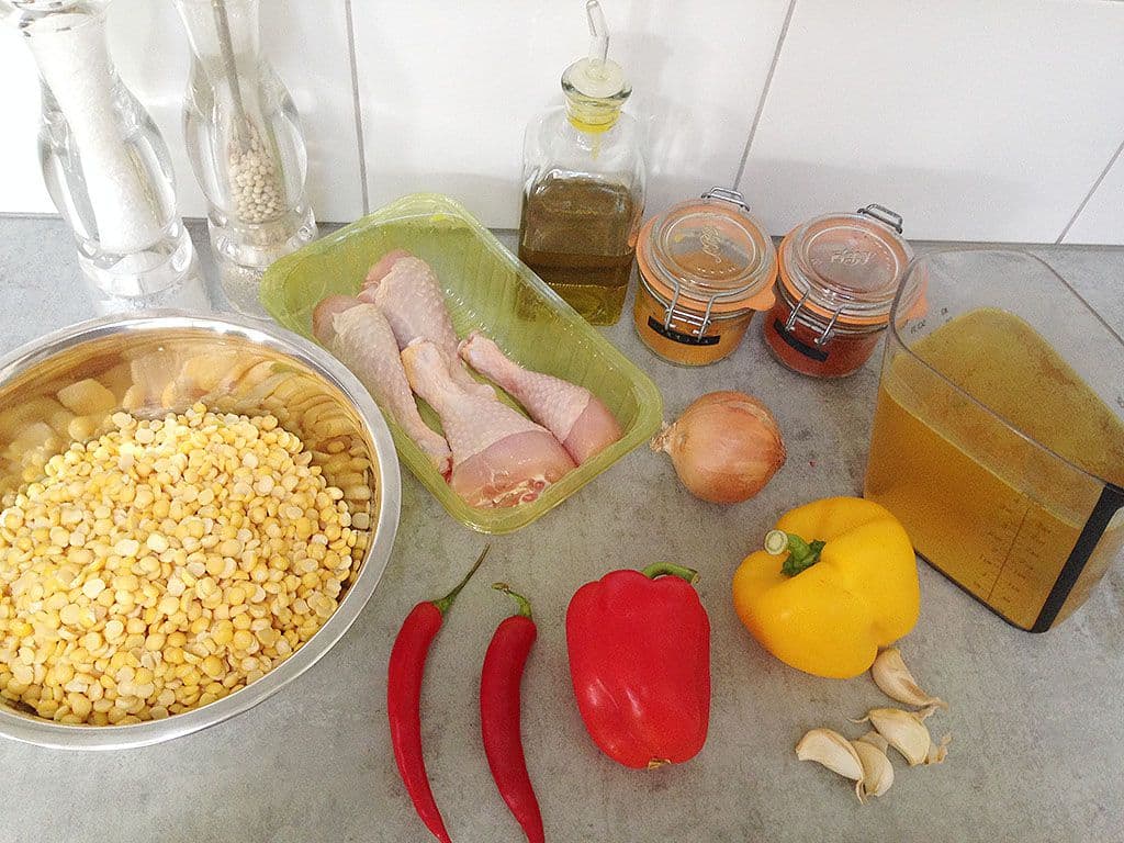Gele spliterwten curry met kip ingrediënten
