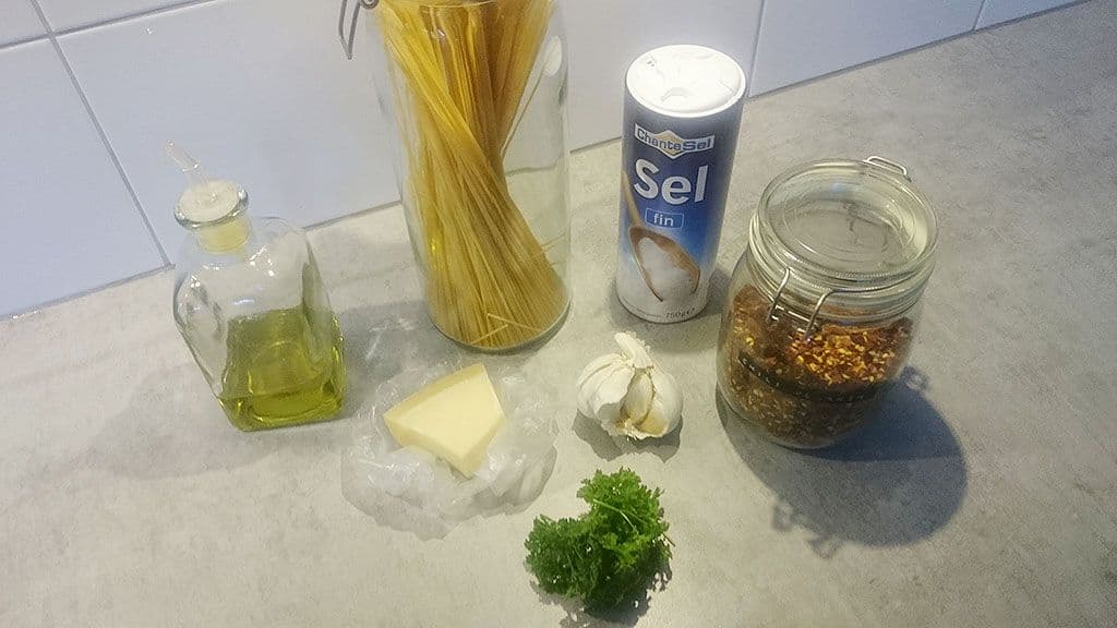 Spaghetti aglio e olio Ingrediënten