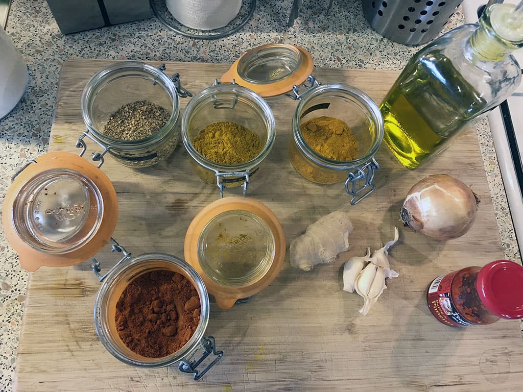 Zelf milde curry pasta maken ingrediënten